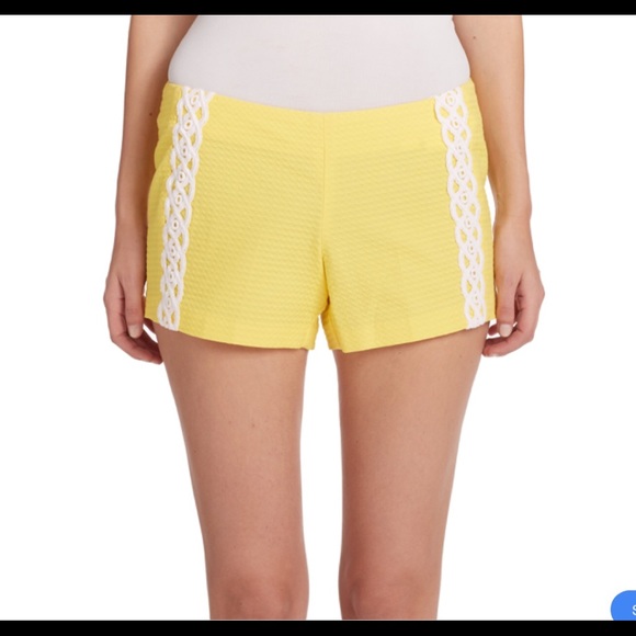 Lilly Pulitzer Liza Shorts - Picture 1 of 7